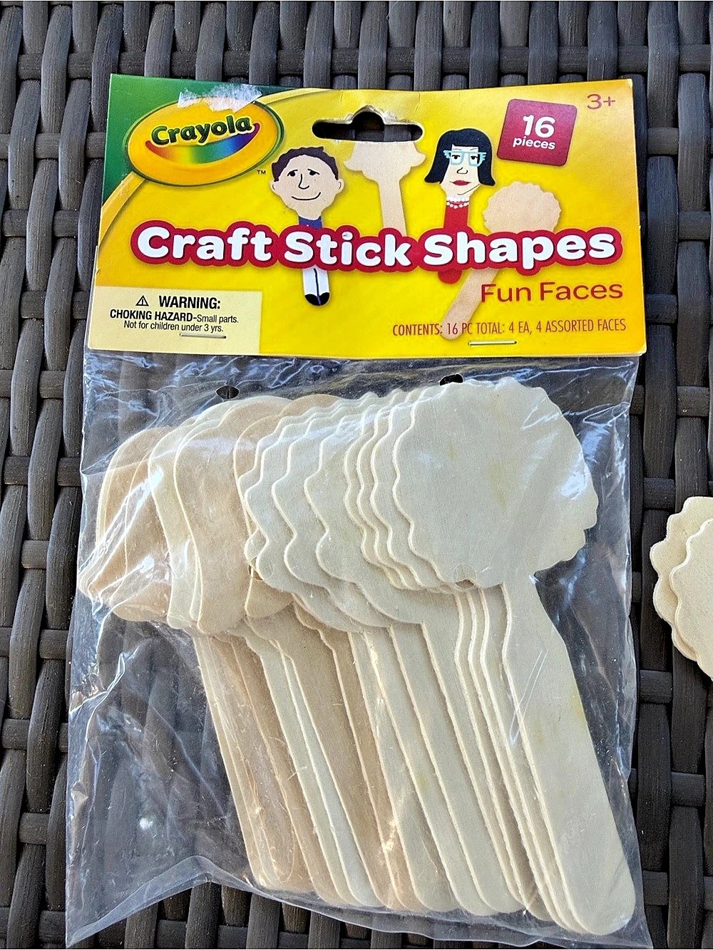 Crayola Craft Stick Shapes Fun Faces 75 Piece Set